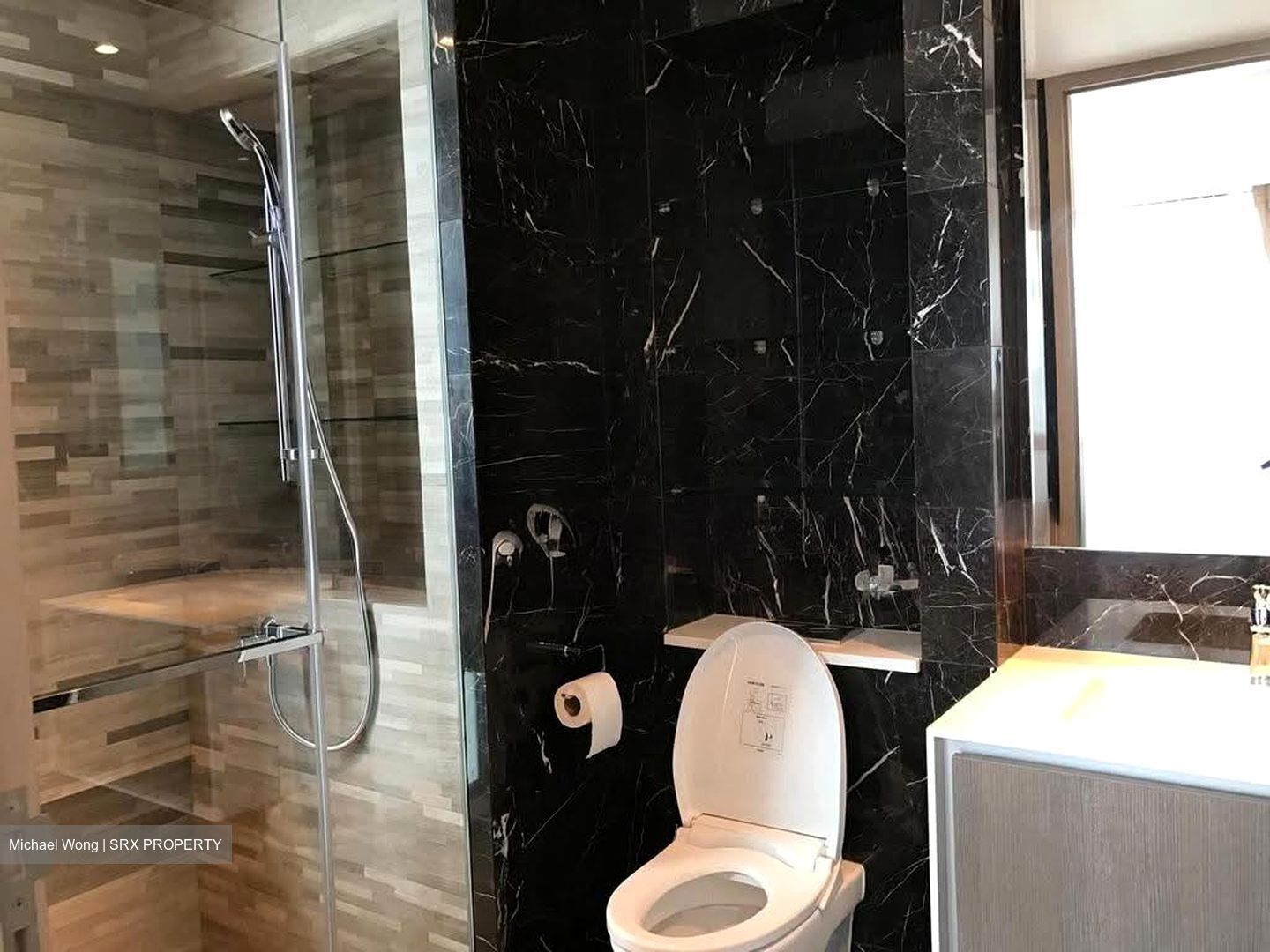 J Gateway (D22), Condominium #618054521